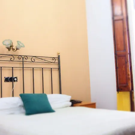 Ξενοδοχείο Privat Liberty 2*