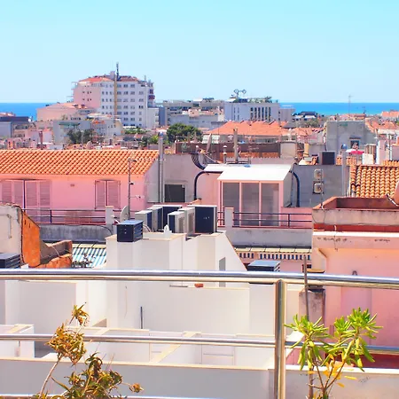 Privat Liberty Ξενοδοχείο Σίτζες