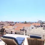 Privat Liberty Hotel 2*