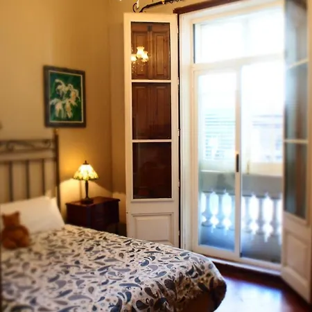 Privat Liberty 2* סיטגס